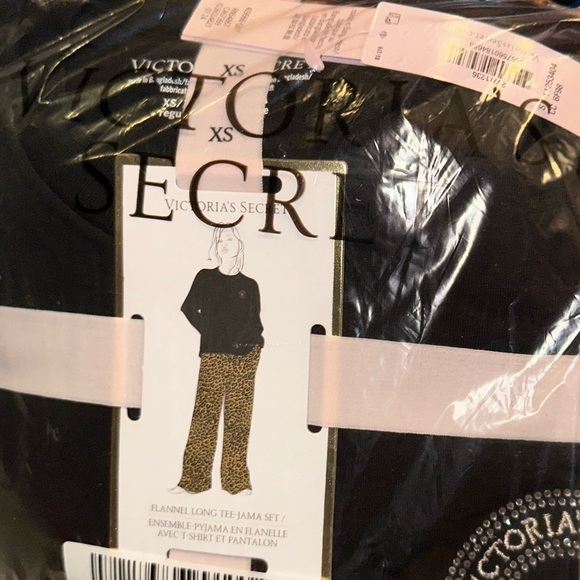 New Victoria’s Secret Pajama Set - Picture 7 of 7